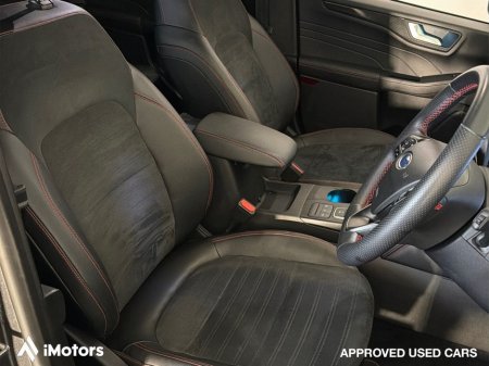 2022 Ford Kuga ST-LINE PHEV €26,900 thumbnail