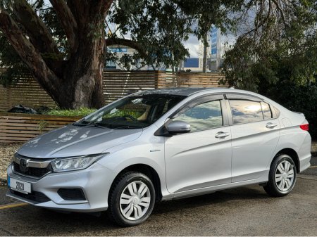 2020 Honda Grace - thumbnail 3