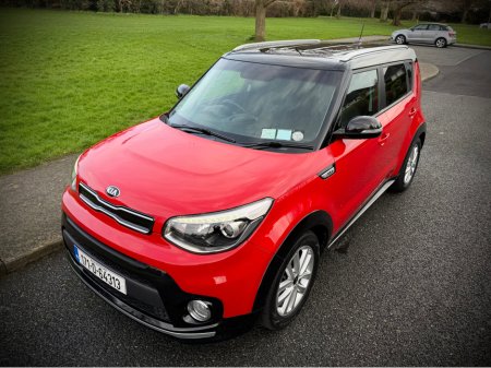 2017 Kia Soul 1.6 Petrol 5dr Hatchback | Low mileage | 2 keys | Service history | Sold serviced and valeted with warranty provided. €12,900 thumbnail