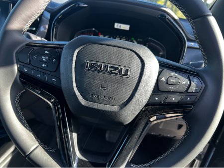 2026 Isuzu D-MAX - thumbnail 8