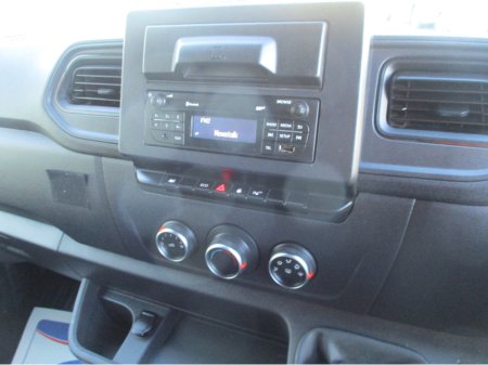 2021 Nissan NV400 L3 H2 FWD 135 MY20 Plus Vat €15,950 thumbnail