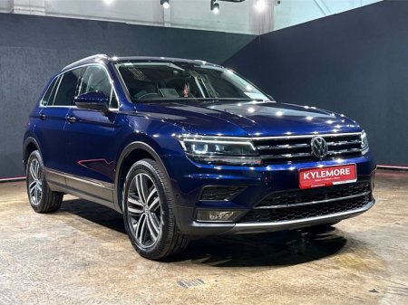 2018 Volkswagen Tiguan 2.0 TDI HIGH LINE 4WD - FULL BLACK LEATHER HEATED SEATS FRONT AND BACK - DIAMOND CUT FACTORY ALLOY WHEELS - CRUISE CONTROL - REVERSE CAMERA €29,950 thumbnail