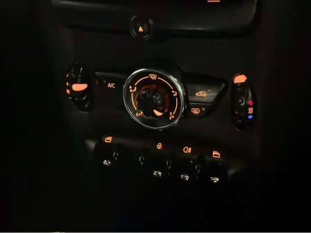 2013 MINI Clubman COOPER D CLUBMAN VAN 2.0 thumbnail