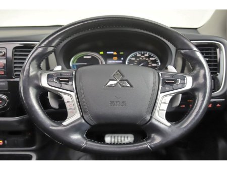 2016 Mitsubishi Outlander 2.0 PHEV 4WD 5SEATS 160BHP *LEATHER*EL.SUNROOF*360 PAN CAM* €17,490 thumbnail