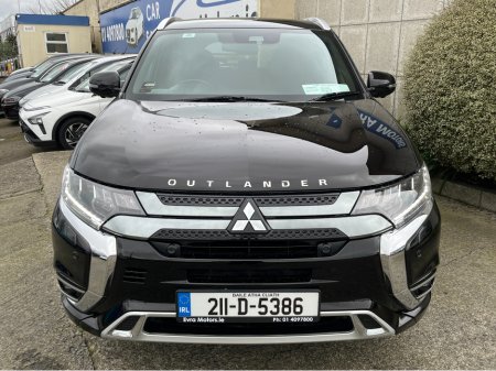 2021 Mitsubishi Outlander - thumbnail 2