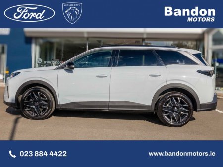 2025 Peugeot 5008 2025 Peugeot 5008 1.2 Hybrid 136bhp E-DCS6 Allure €46,950