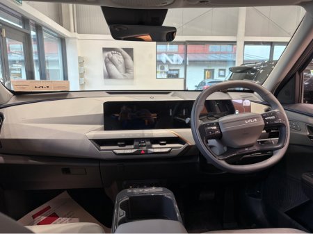 2026 Kia EV5 EARTH 3 LONG RANGE 2026 €52,000 thumbnail