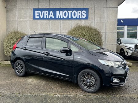 2018 Honda Fit AUTOMATIC HYBRID 1.5 PETROL //HALF LEATHER SEATS//REVERSE CAMERA//KEYLESS ENTRY//ADAPTIVE CRUISE CONTROL// €13,950 thumbnail