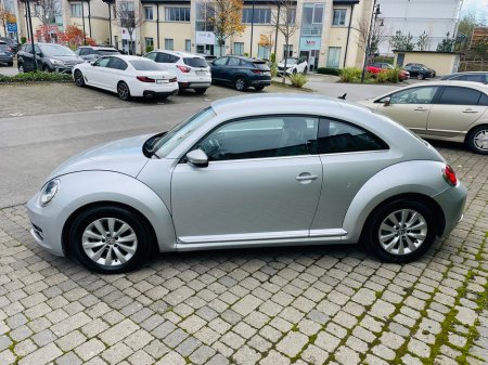 2015 Volkswagen Beetle  €11,450