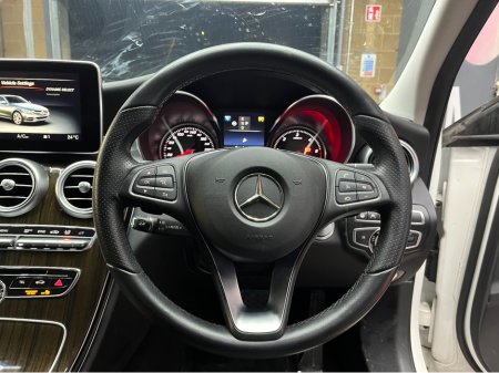 2017 Mercedes-Benz C Class €21950! 2017 MERCEDES-BENZ C220D AVANTGARDE 2.2 AUTOMATIC / CRUISE CONTROL / REVERSE CAMERA / ELCTRIC MEMORY & HEATED SEATS / PADDLE SHIFTERS / AMBIENT LIGHTS €21,950 thumbnail