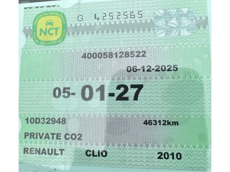 2010 Renault Clio 3 1.2 16V ROYALE ECO// €4,950 thumbnail