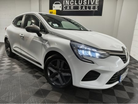 2022 Renault Clio - thumbnail 1