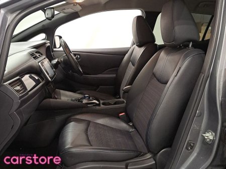 2023 Nissan Leaf - thumbnail 9