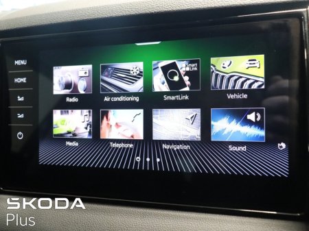 2023 Skoda Karoq 2.0TDI 115HP Style €34,950 thumbnail