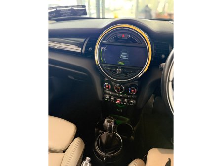 2015 MINI Hatch 1.5 3DR COOPER €9,950 thumbnail