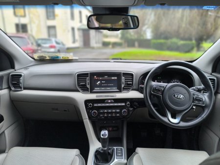 2018 Kia Sportage - thumbnail 30