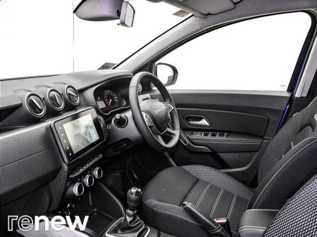 2023 Dacia Duster Journey TCe 90 4x2 NBI €22,450 thumbnail