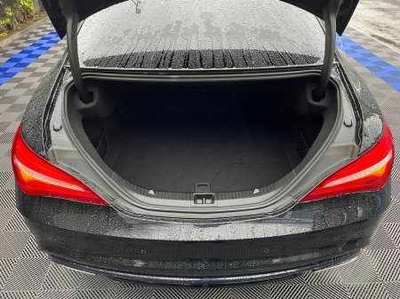 2017 Mercedes-Benz CLA Class CLA180 AMG-LINE 1.6 // OPENING PAN ROOF // LEATHER HEATED SEATS €21,950 thumbnail