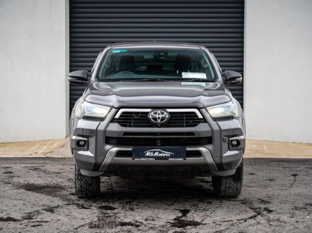 2023 Toyota Hilux - thumbnail 2