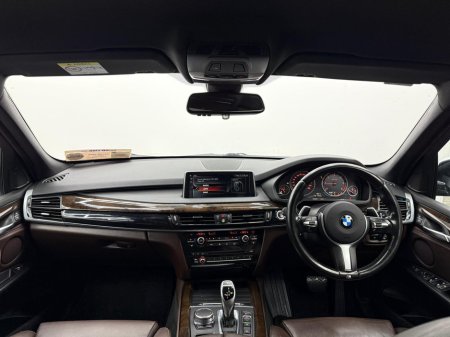 2017 BMW X5 - thumbnail 11