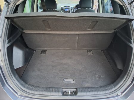 2016 Hyundai ix20 - thumbnail 16