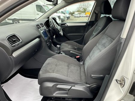 2012 Volkswagen Golf - thumbnail 14