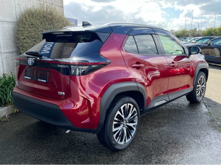 2022 Toyota Yaris Cross - thumbnail 4