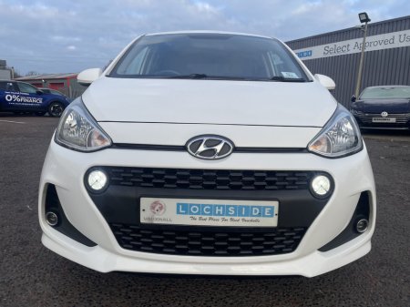 2017 Hyundai i10 Premium thumbnail