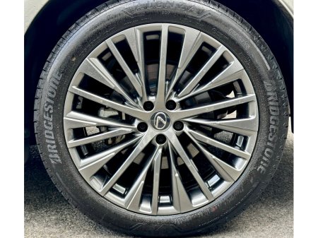 2024 Lexus RX 450h+ TAKUMI PHEV CVT AUTOM €84,950 thumbnail