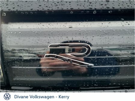 2024 Volkswagen Tiguan R LINE 2.0 TDI 150HP AUTO €54,950 thumbnail