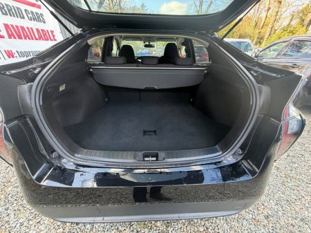 2018 Toyota Prius - thumbnail 12