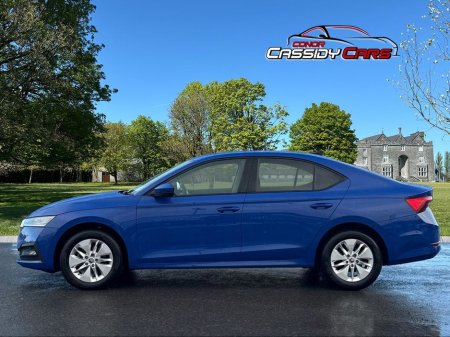 2023 Skoda Octavia SE TECHNOLOGY TDI €26,950 thumbnail