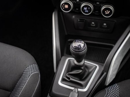 2024 Dacia Duster Journey Blue DCI 115 Dfull MY2 €25,950 thumbnail