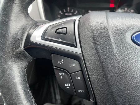 2016 Ford Mondeo - thumbnail 17