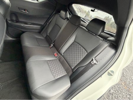 2021 Toyota C-HR - thumbnail 21