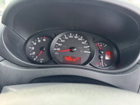 2020 Nissan NV400 - thumbnail 11