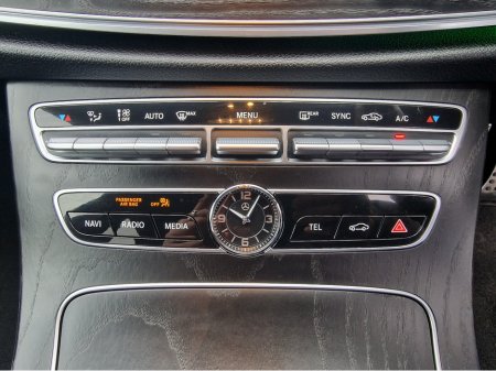 2018 Mercedes-Benz E Class - thumbnail 21