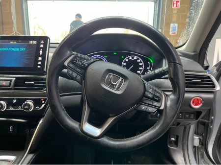 2020 Honda Accord €27950 2020 HONDA ACCORD EX 2.0 AUTOMATIC / CRUISE CONTROL / REVERSE CAMERA / ELECTRIC MEMORY & HEATED SEATS / HEATED REAR SEATS €27,950 thumbnail