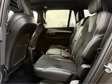 2022 Volvo XC90 - thumbnail 24