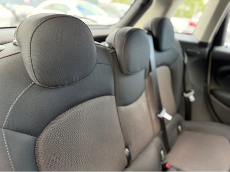 2019 MINI Cooper - thumbnail 35