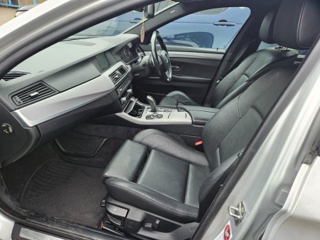 2012 BMW 5 Series - thumbnail 12