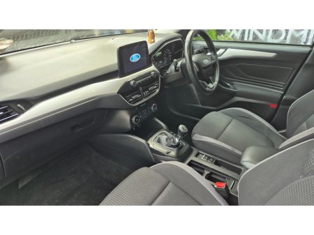 2019 Ford Focus 1.0T ZETEC 5DR T ECOBOOST 100PS 1.0 €12,950 thumbnail