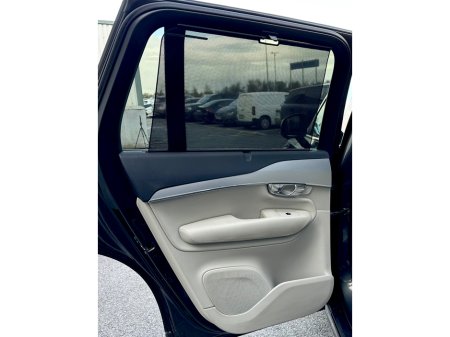 2019 Volvo XC90 - thumbnail 19