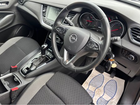2020 Opel Grandland X - thumbnail 13