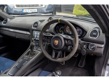 2023 Porsche 718 - thumbnail 17