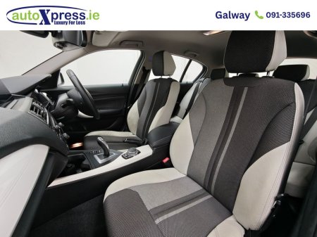 2017 BMW 1 Series - thumbnail 2