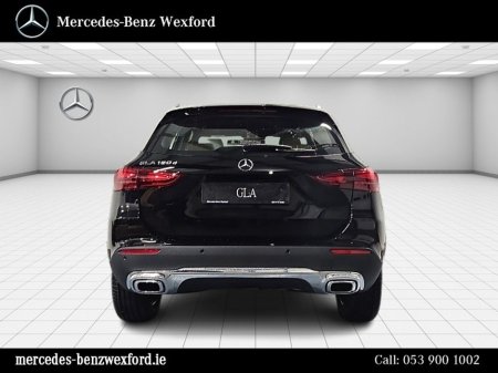 2026 Mercedes-Benz GLA Class - thumbnail 8