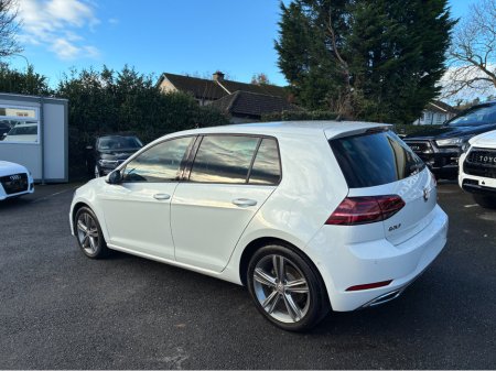 2020 Volkswagen Golf ( 202 REG 1.4 TSI LEATHER LEATHER SEATS VIRTUAL CLOCKS  SAT NAV  LEATHER  SEATS - VIRTUAL CLOCKS -REVERSE CAMERA - NAVIGATION - CARPLAY - ANDROID AUTO- BLIND SPOT REAR TRAFFIC ASSIST - DISCOVER PRO €22,950 thumbnail