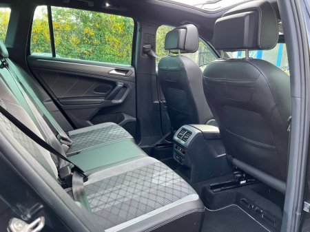 2023 Volkswagen Tiguan - thumbnail 9