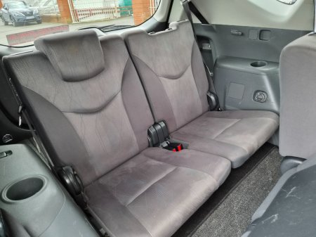 2012 Toyota Prius - thumbnail 19